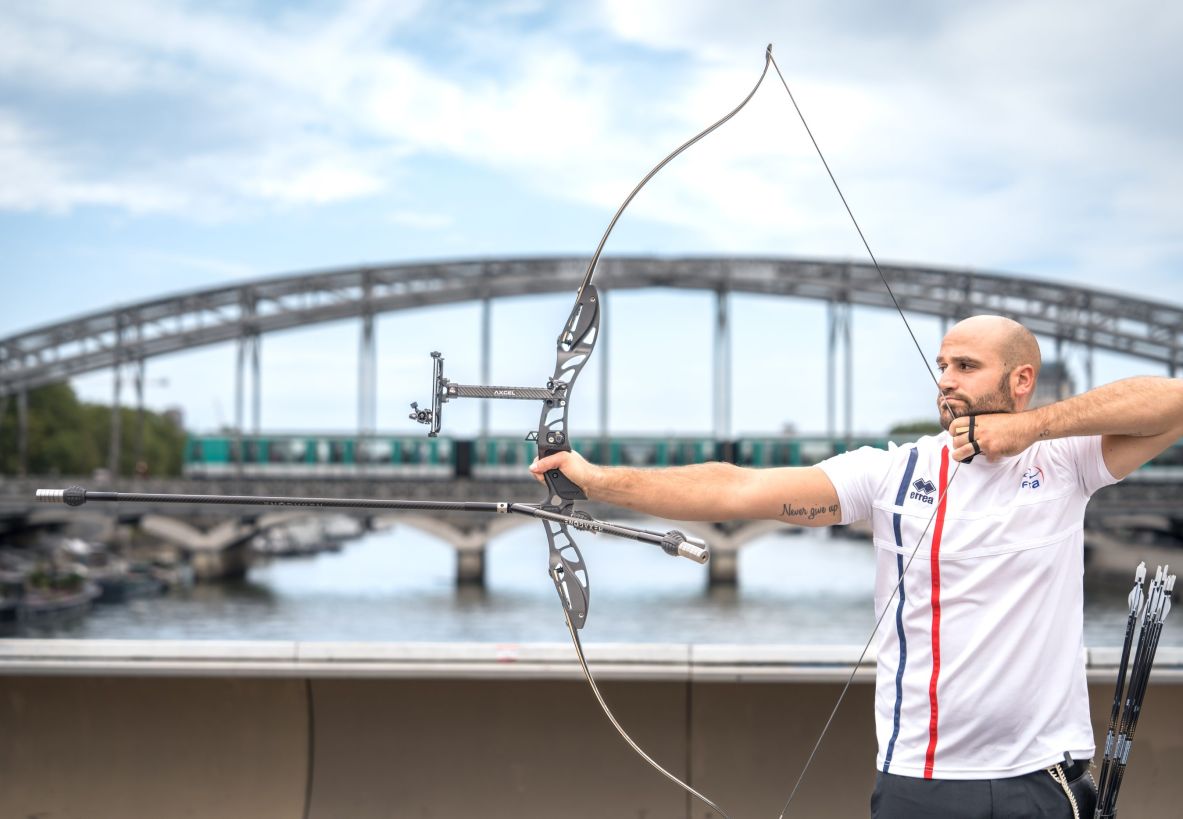 Visuel Quel athlète se cache derrière Lucas Daniel ?