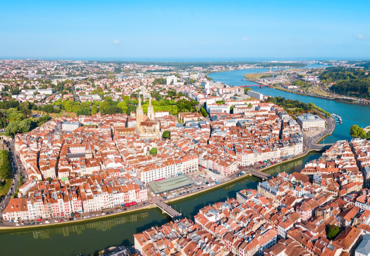 Visuel Est-ce bien RATP Dev qui a remporté le contrat d&rsquo;exploitation et de maintenance du réseau TXIK TXAK sur le littoral basque ?