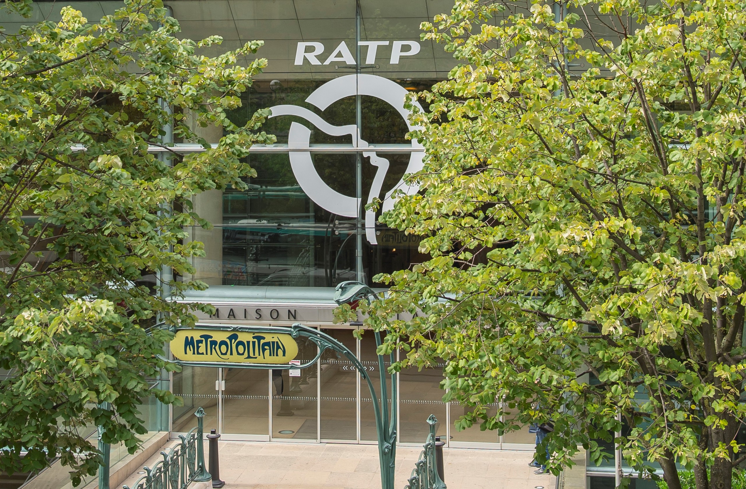 Visuel A quand le zéro papier à la RATP ?