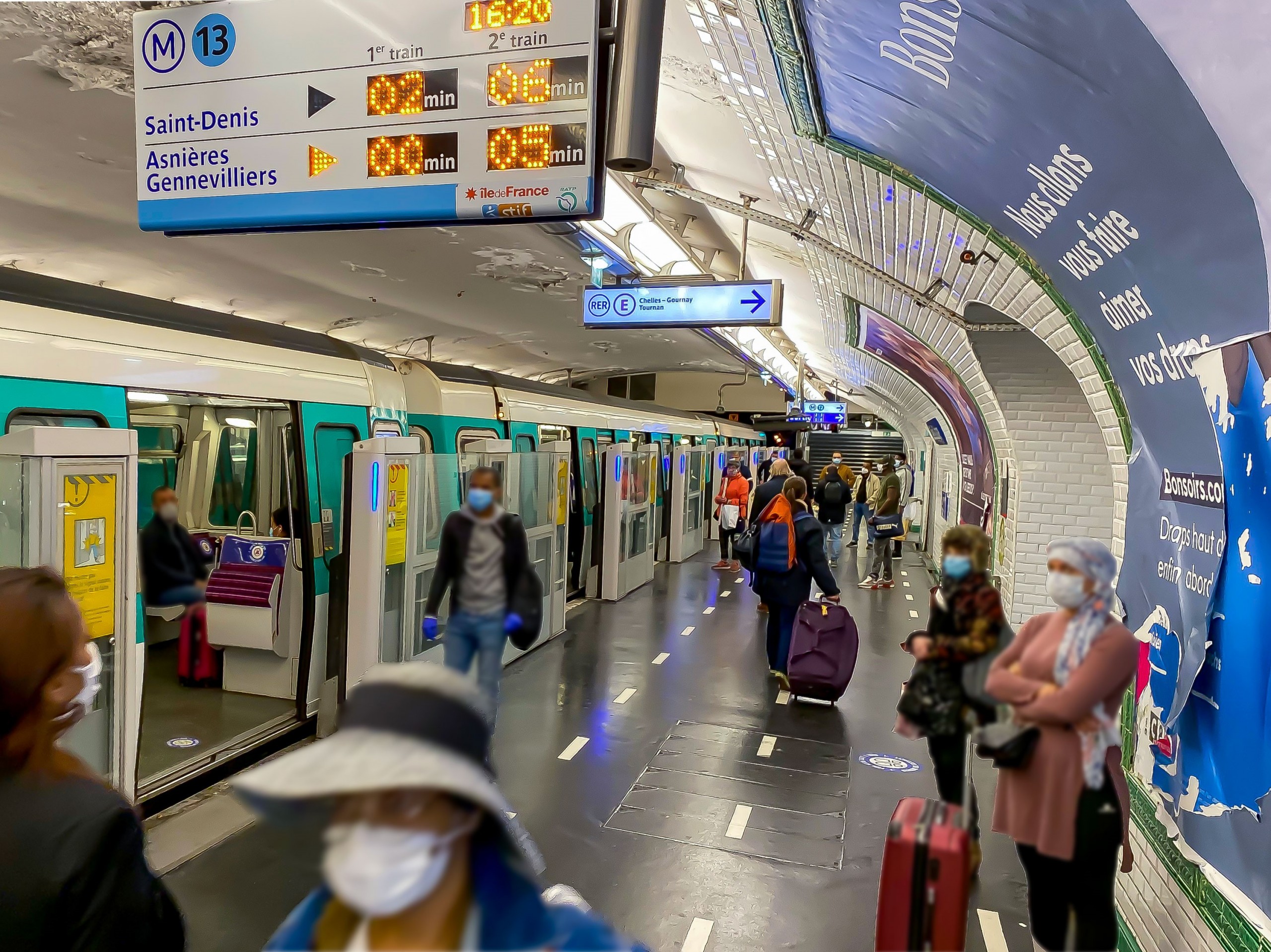 Visuel Pourquoi la ligne 13 est-elle toujours saturée ?