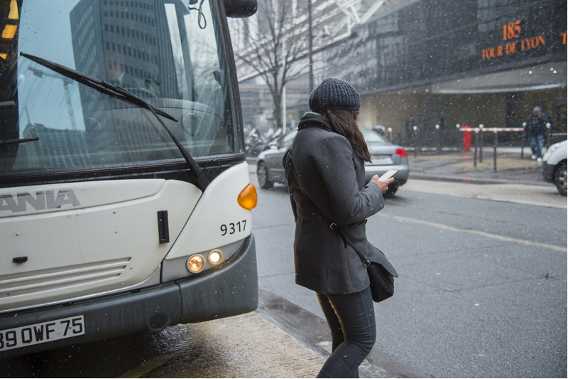 Visuel Que fait la RATP pour aider la cohabitation entre vélos, piétons, trottinettes et bus ?