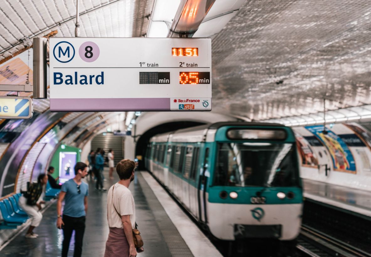 Visuel Que fait la RATP pour améliorer la qualité de service au bénéfice des voyageurs ?