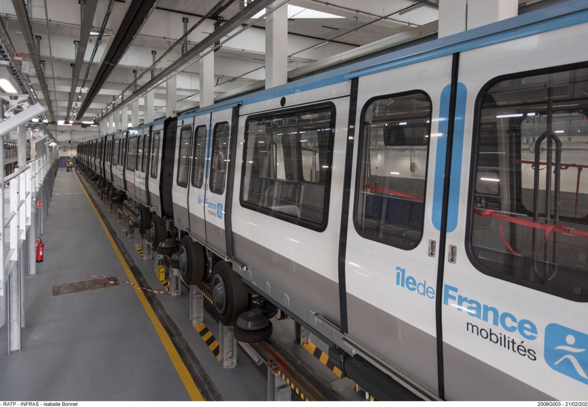 Visuel Quelles sont les caractéristiques des futures rames MP14 pour la ligne 11 ?